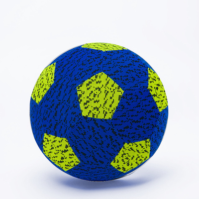 Da 8 a 13 anni Gamma d'età Copertura in tessuto colorato Gioco di pallone per bambini